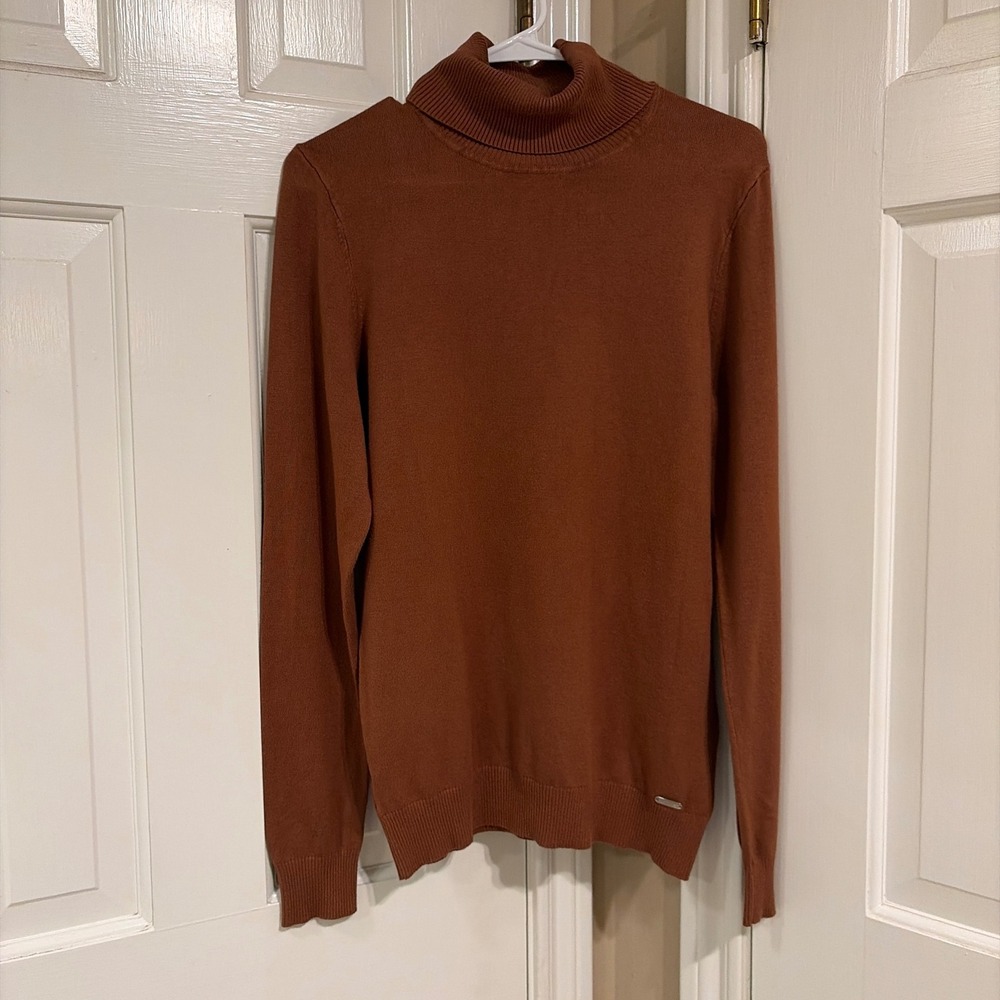 Calvin Klein Womens Slim Fit Turtleneck Sweater Brown M Rayon Nylon Knit